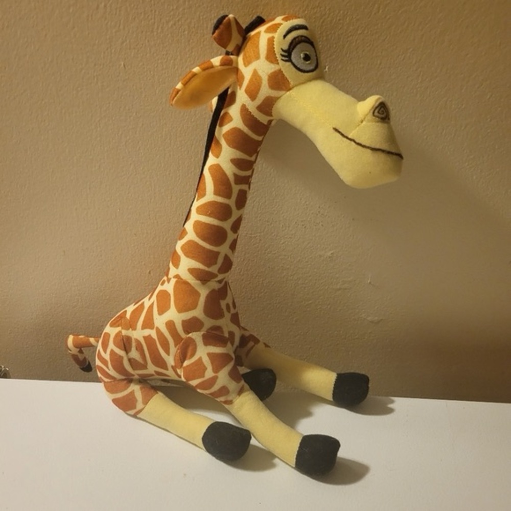 Dreamworks Madagascar'S Melmon Giraffe Plush Toy